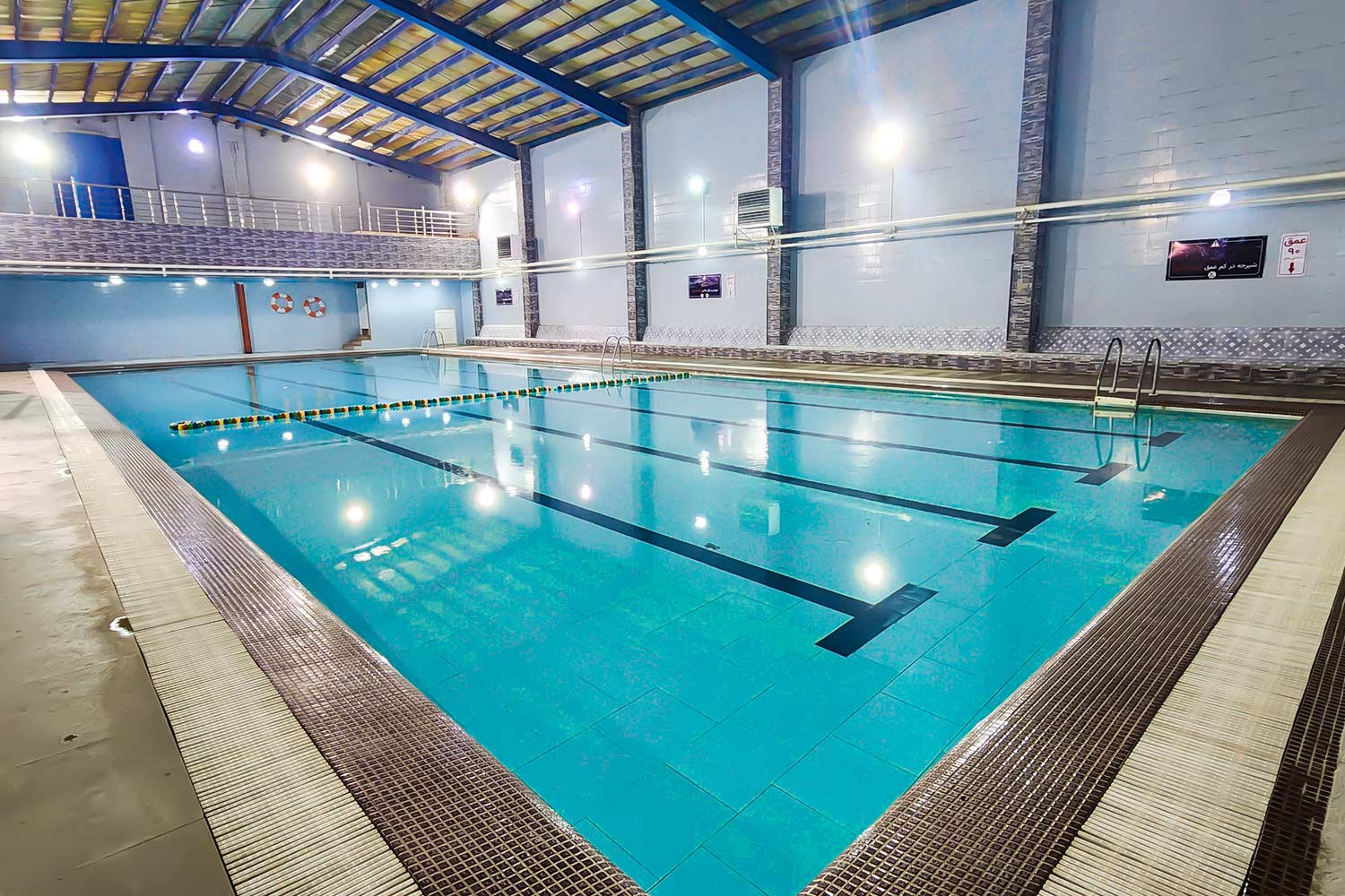 عکسی از بهترین استخر در رفسنجان