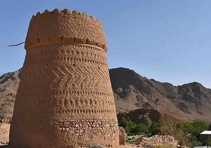 بهترین-جاذبه-های-تاریخی-رفسنجان